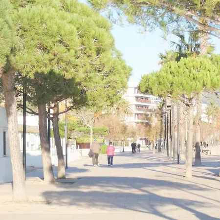 Mare Nostrum 131 公寓 *